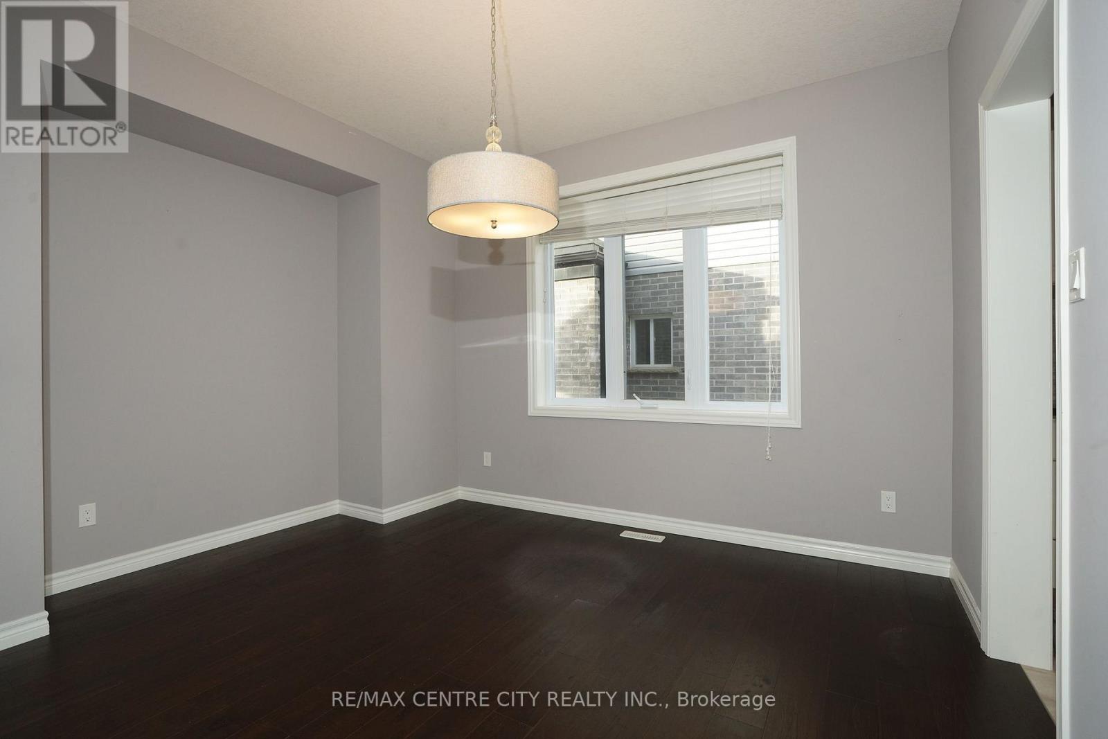 471 Sophia Crescent, London North, Ontario  N6G 0T5 - Photo 12 - X12612942