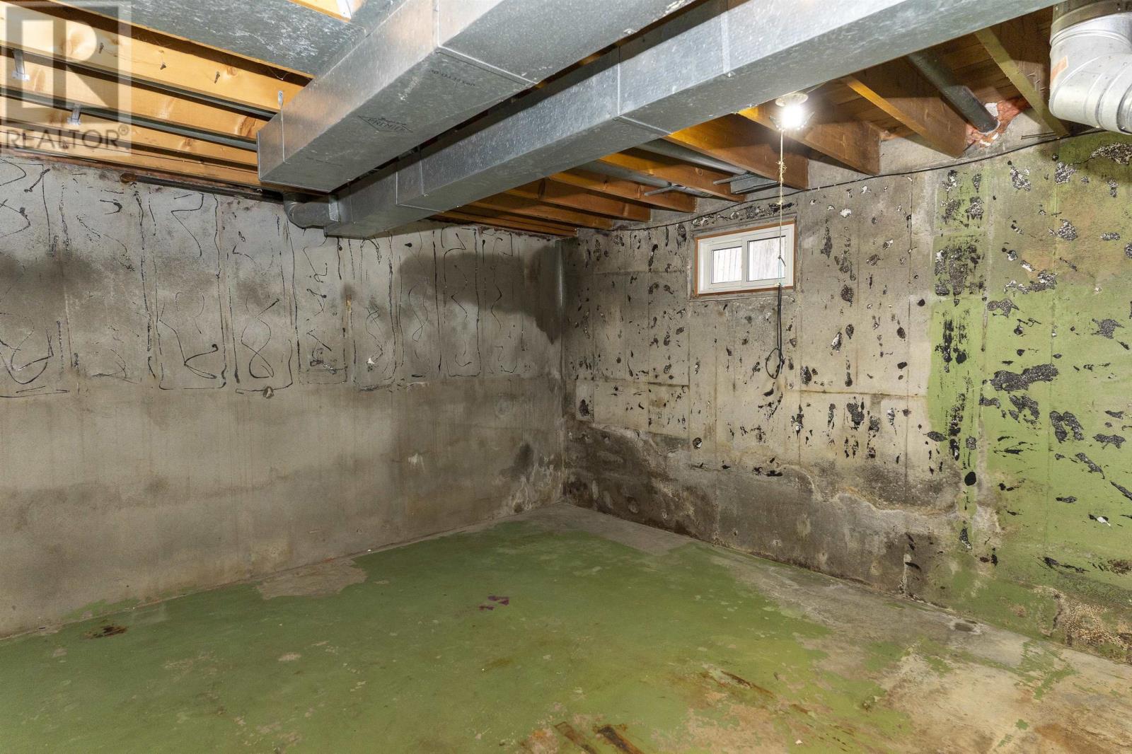 423 Churchill Dr W, Thunder Bay, Ontario  P7C 1V8 - Photo 17 - TB253638