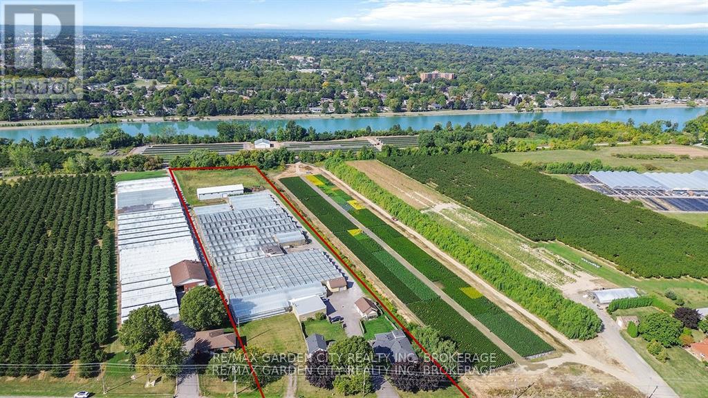 228-234 Read Road, St. Catharines, Ontario L2R 7K6 - Photo 2 - X12612884