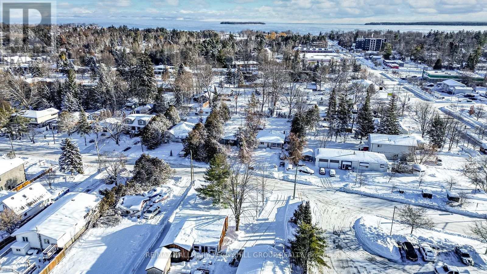 2125 Willard Avenue, Innisfil, Ontario L9S 2C2 - Photo 11 - N12406201