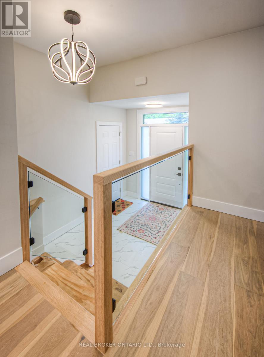 23 Carberry Road, Erin, Ontario  N0B 1T0 - Photo 4 - X12403621