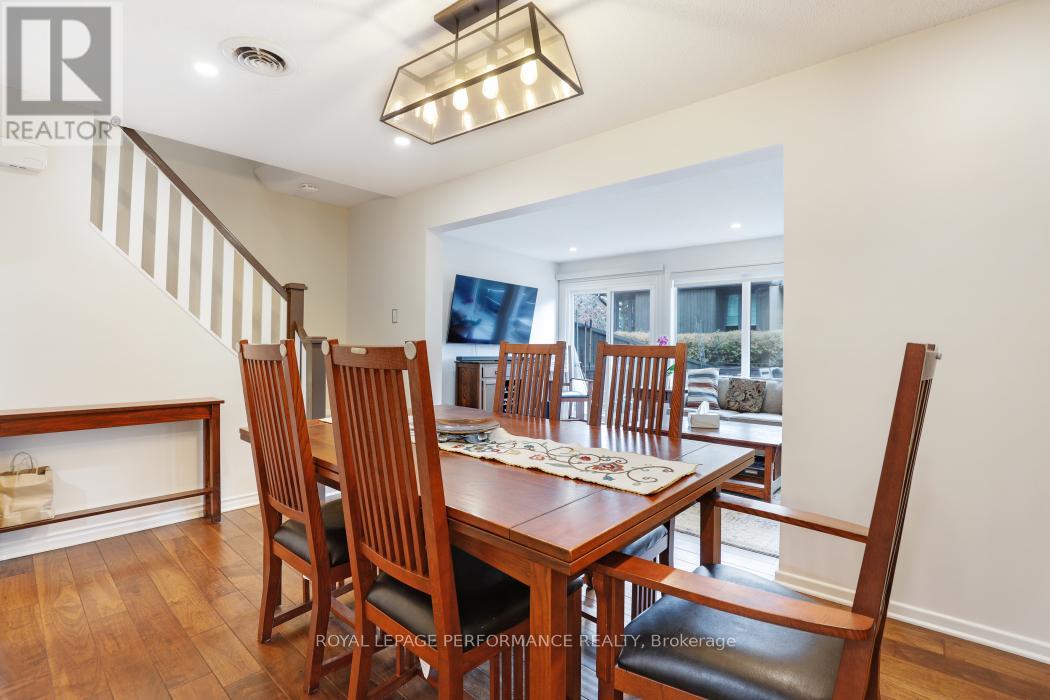 695 Richmond Road, Ottawa, Ontario  K2A 0G6 - Photo 17 - X12485701