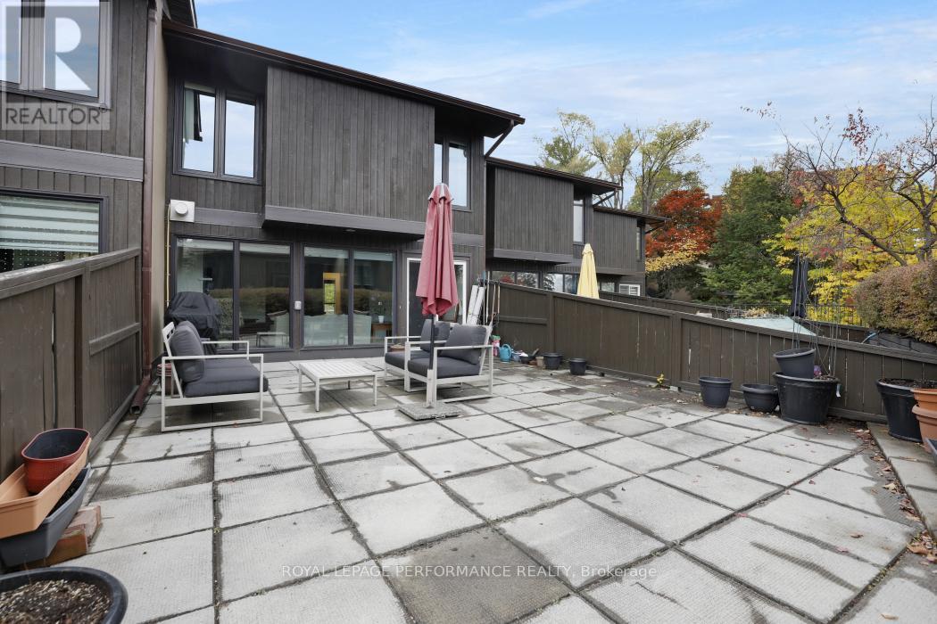 695 Richmond Road, Ottawa, Ontario  K2A 0G6 - Photo 24 - X12485701