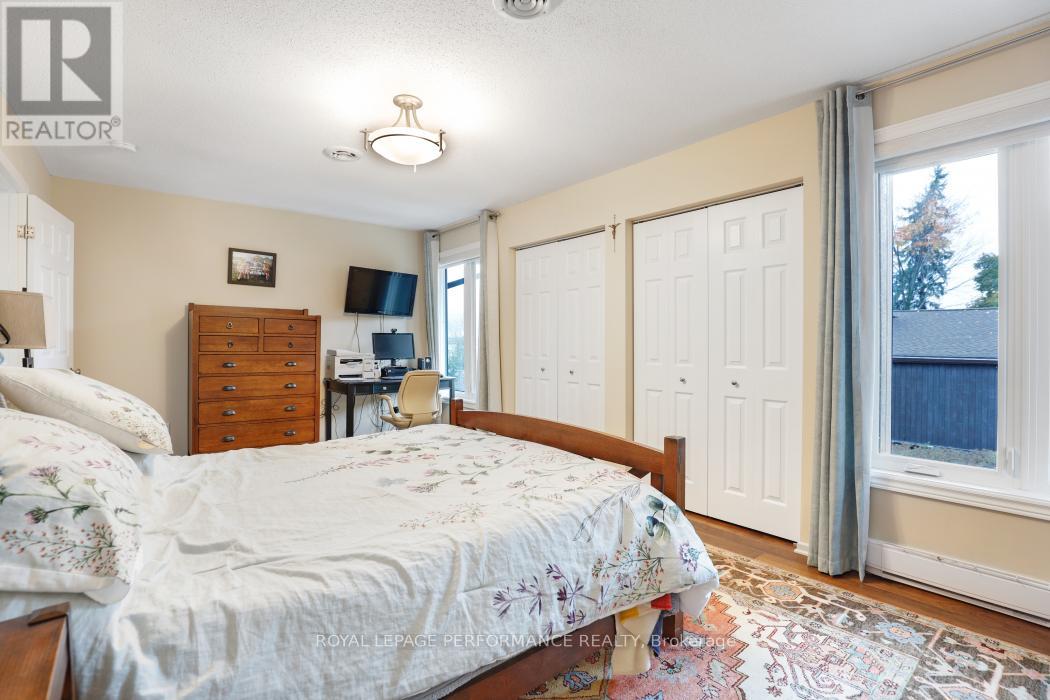 695 Richmond Road, Ottawa, Ontario  K2A 0G6 - Photo 29 - X12485701