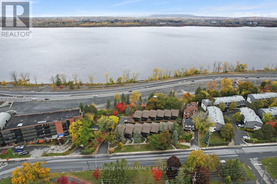 695 Richmond Road, Ottawa, Ontario  K2A 0G6 - Photo 41 - X12485701