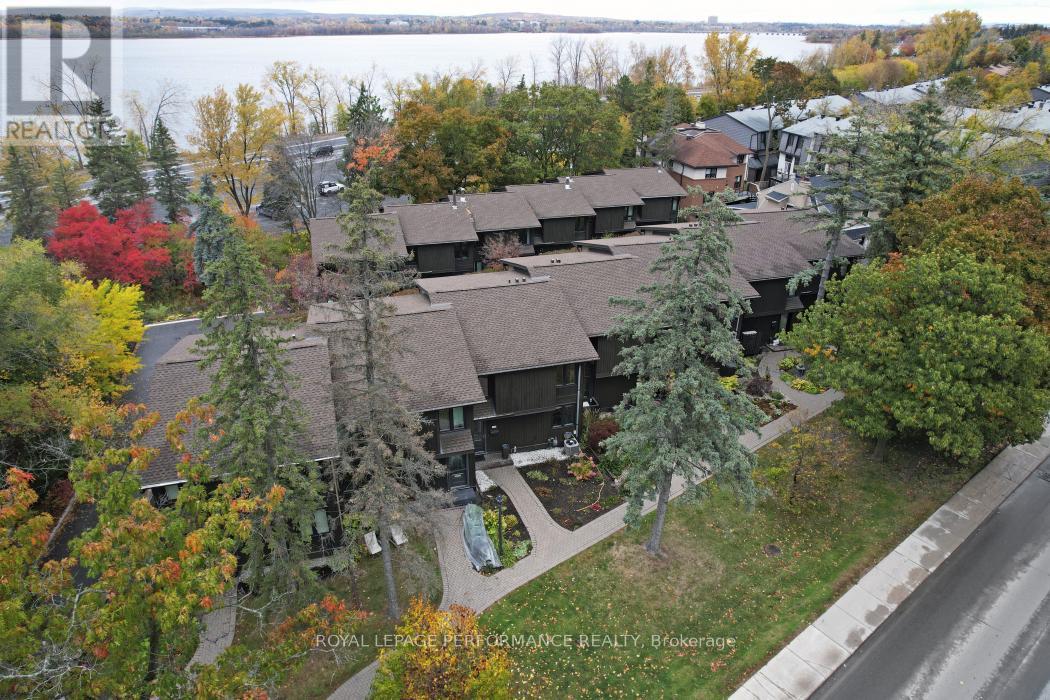 695 Richmond Road, Ottawa, Ontario  K2A 0G6 - Photo 47 - X12485701