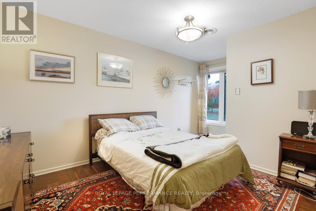 695 Richmond Road, Ottawa, Ontario  K2A 0G6 - Photo 31 - X12485701