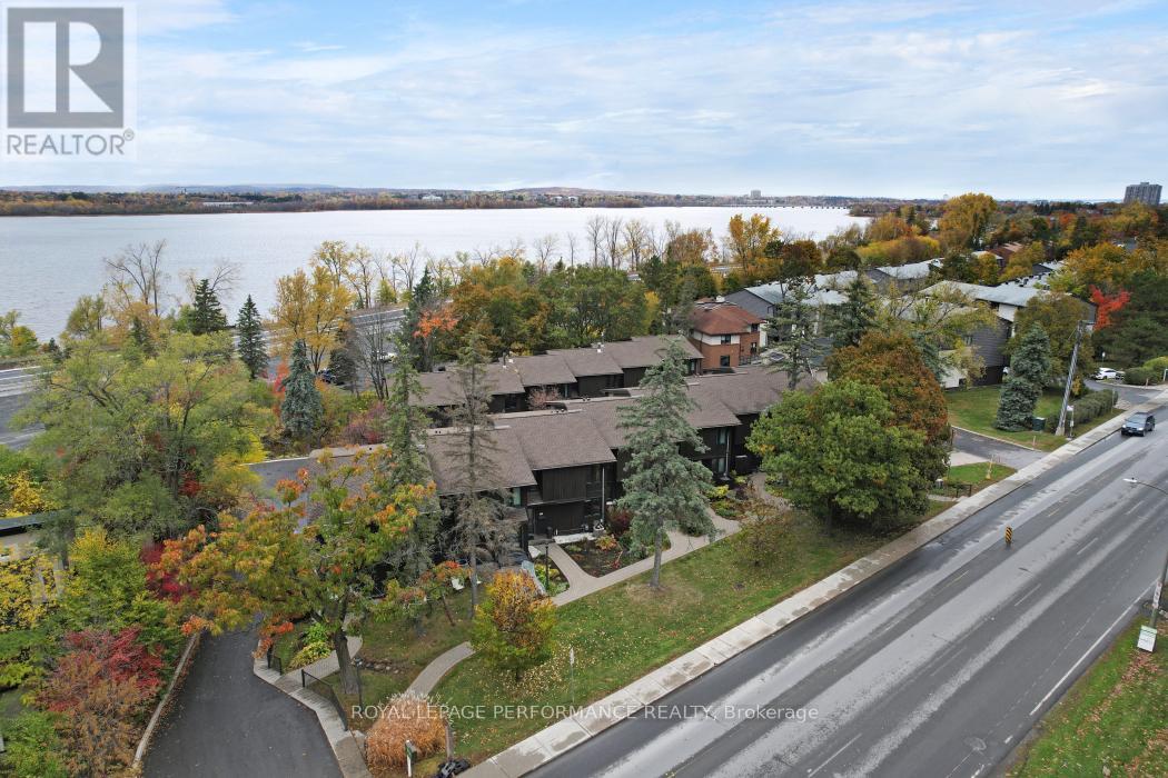695 Richmond Road, Ottawa, Ontario  K2A 0G6 - Photo 46 - X12485701