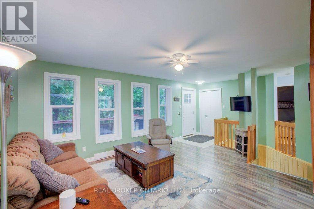 505 Attawandaron Road, Huron-Kinloss, Ontario  N0G 2R0 - Photo 5 - X12429884