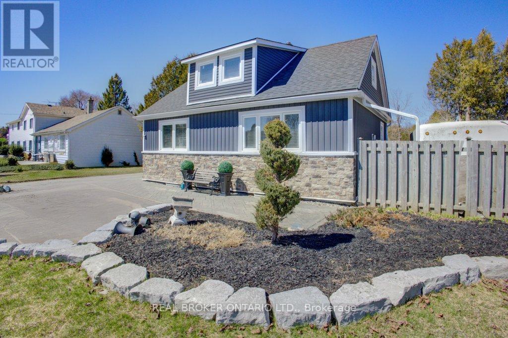 9488 Wellington 124 Road, Erin, Ontario  N0B 1T0 - Photo 41 - X12456506