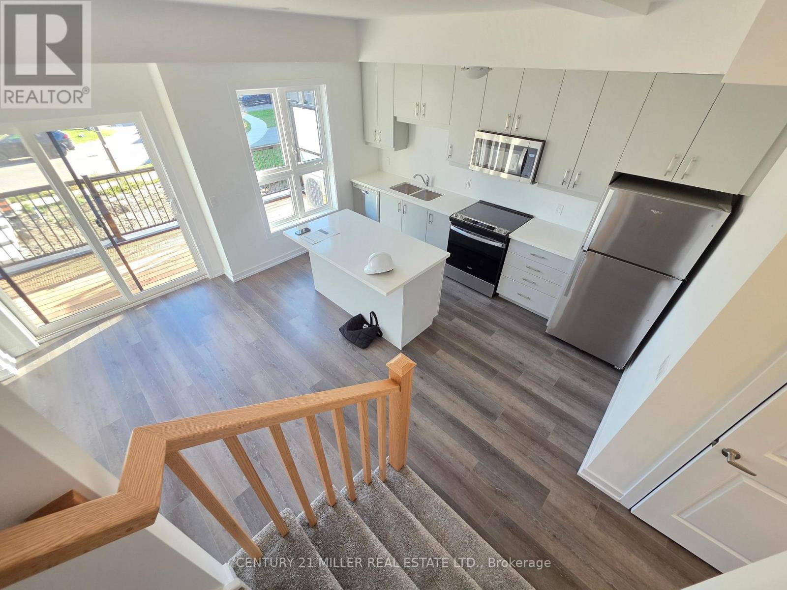 31 - 70 Kenesky Drive, Hamilton, Ontario  L8B 1Y4 - Photo 41 - X12482802