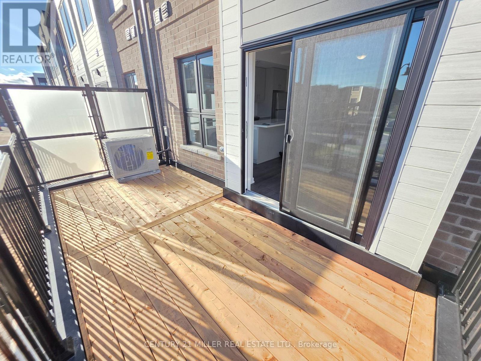 31 - 70 Kenesky Drive, Hamilton, Ontario  L8B 1Y4 - Photo 36 - X12482802