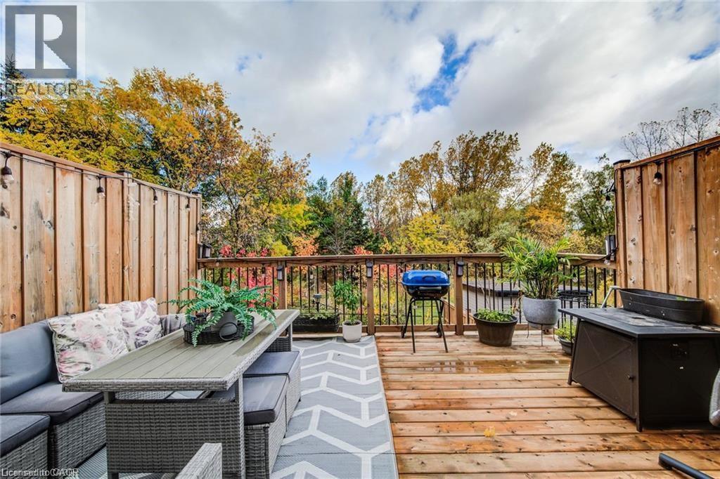 928 Chapel Hill Court, Kitchener, Ontario  N2R 0P4 - Photo 33 - 40793065