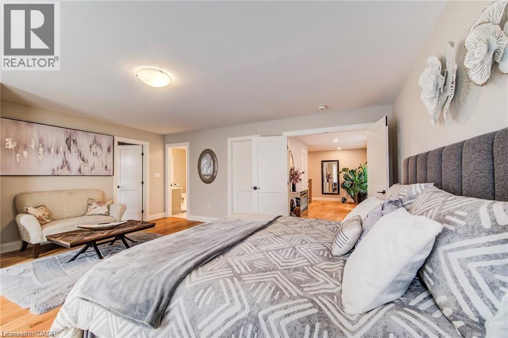 928 Chapel Hill Court, Kitchener, Ontario  N2R 0P4 - Photo 45 - 40793065