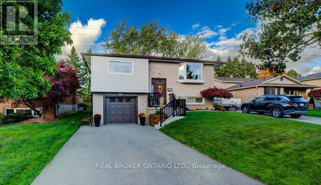 34 Willow Green Court, Kitchener, Ontario  N2N 1W6 - Photo 44 - X12597804