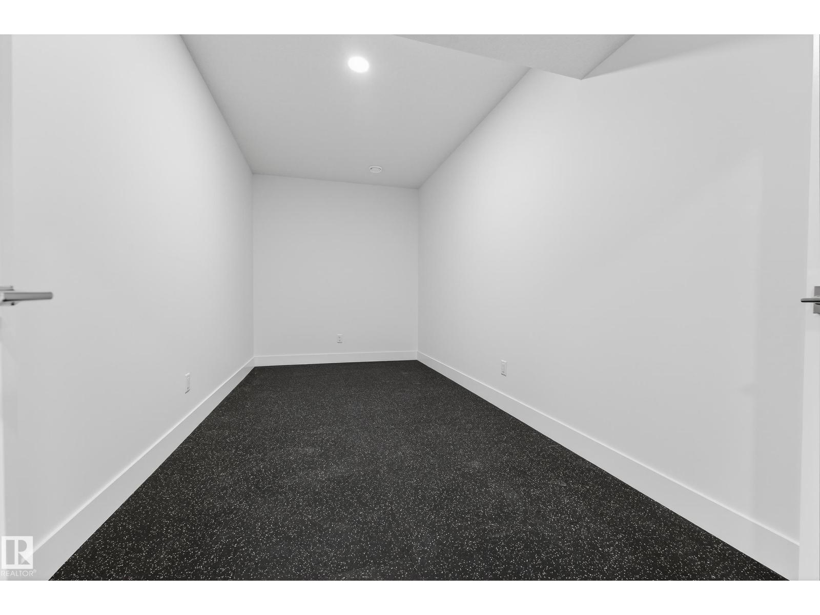 7093 Kiviaq Cr Sw, Edmonton, Alberta  T6W 5N7 - Photo 35 - E4467501