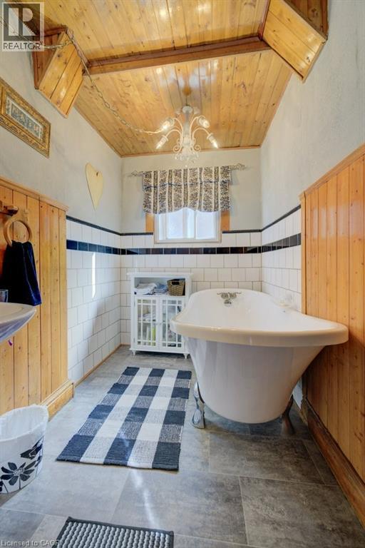 458 Upper Wentworth Street, Hamilton, Ontario  L9A 4T7 - Photo 9 - 40777224