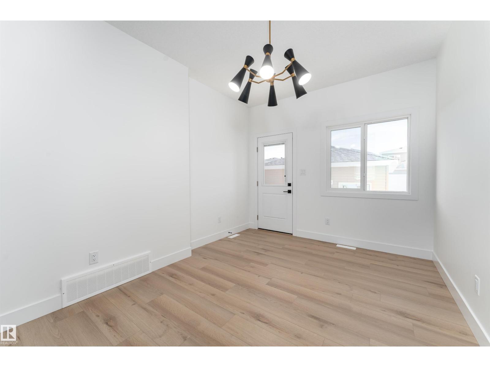 3117 Magpie Wy Nw, Edmonton, Alberta  T5S 0V3 - Photo 12 - E4467505