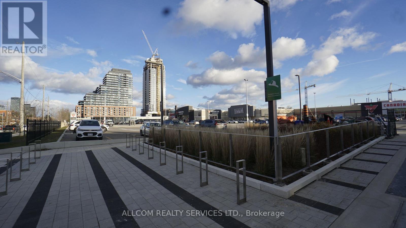 876 Eglinton Avenue E, Toronto, Ontario  M4G 2L1 - Photo 19 - C12612920