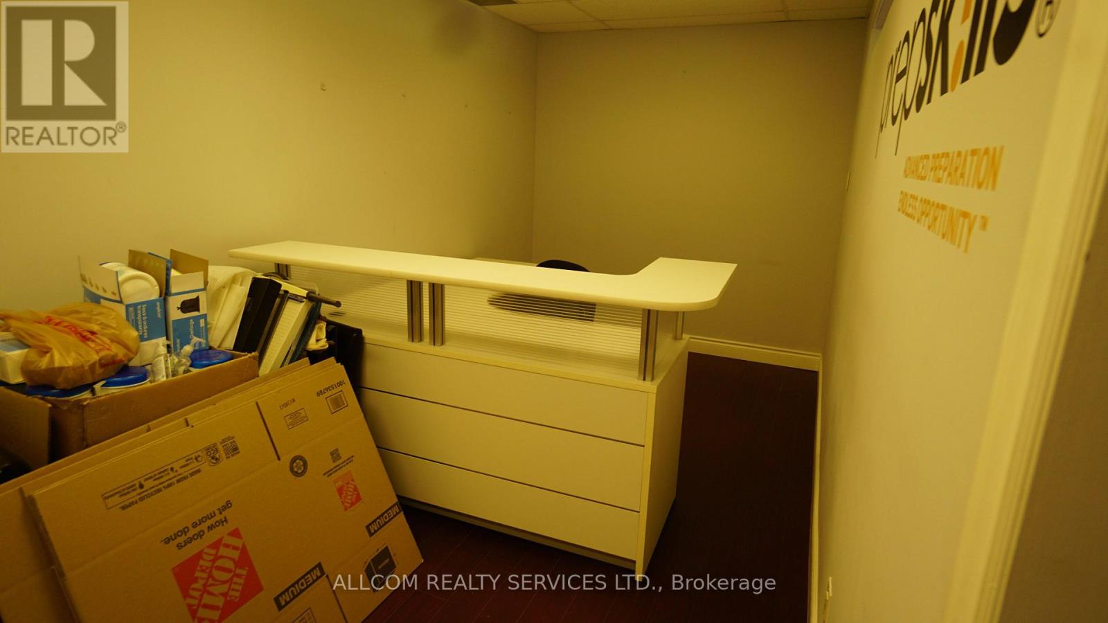 876 Eglinton Avenue E, Toronto, Ontario  M4G 2L1 - Photo 28 - C12612920