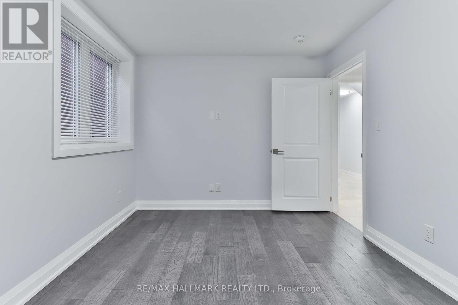 Main - 880 College Street, Toronto, Ontario  M6H 1A3 - Photo 12 - C12612922