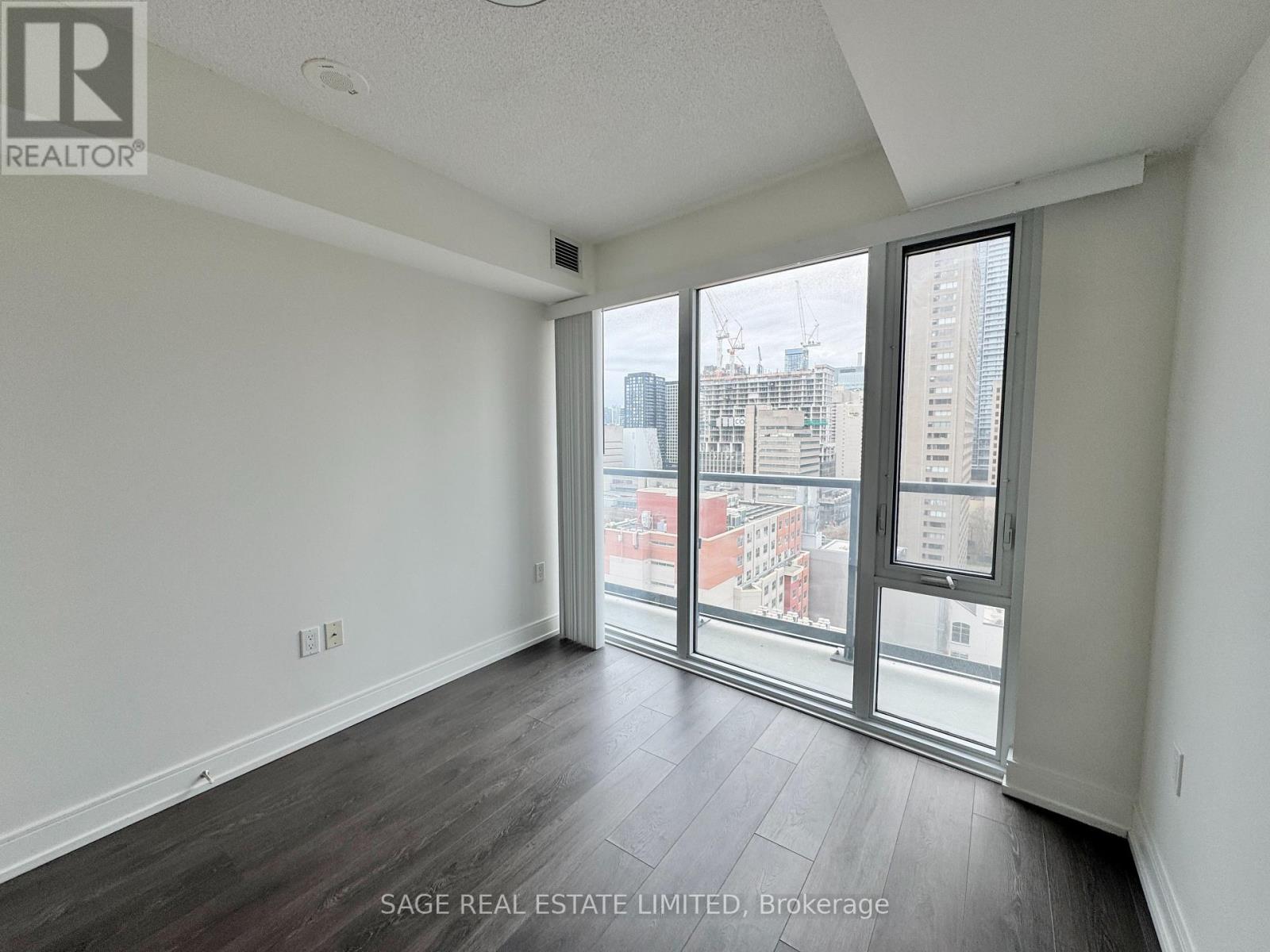 1411 - 89 Mcgill Street, Toronto, Ontario  M5B 0B1 - Photo 15 - C12612932