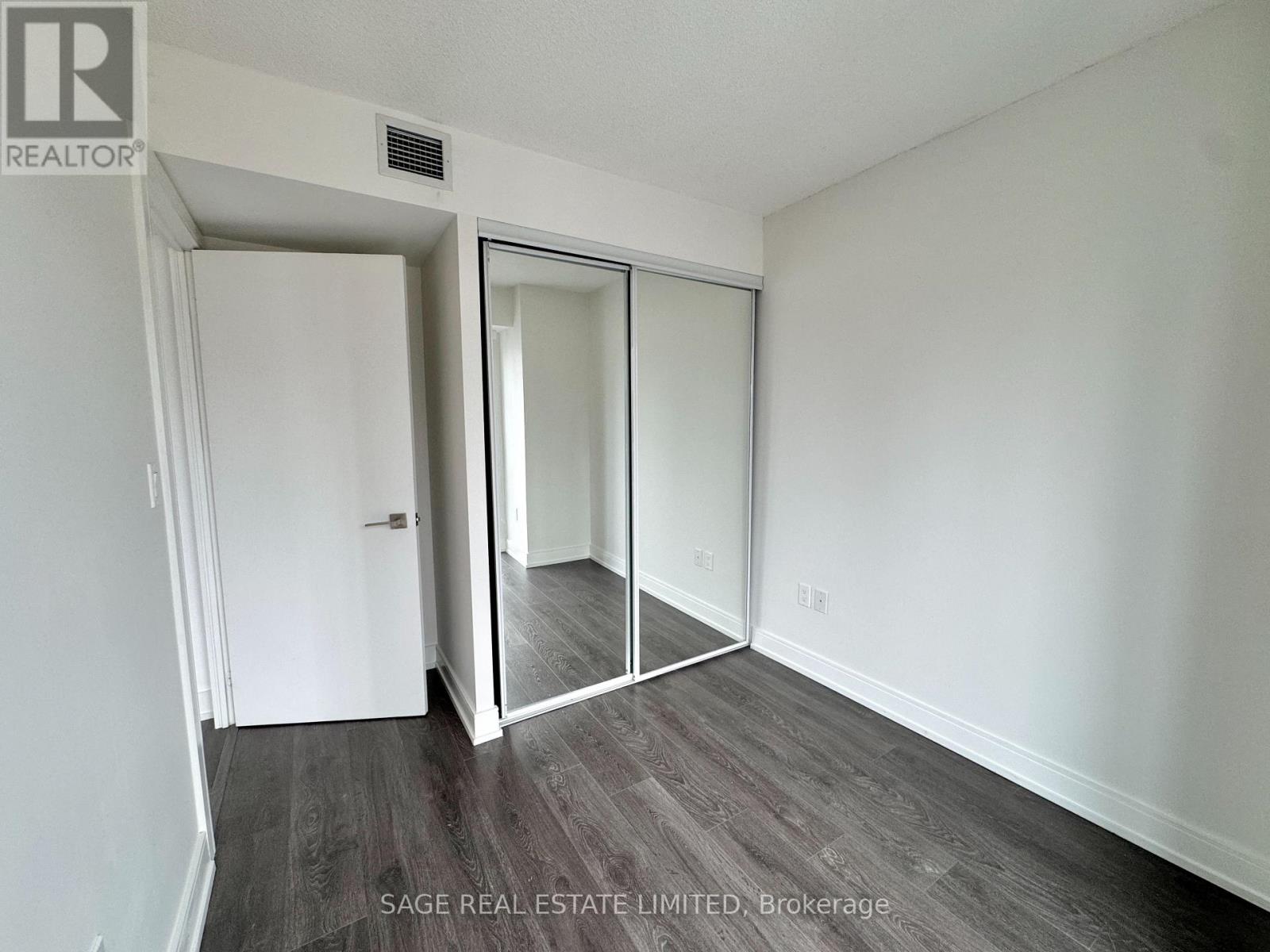 1411 - 89 Mcgill Street, Toronto, Ontario  M5B 0B1 - Photo 20 - C12612932