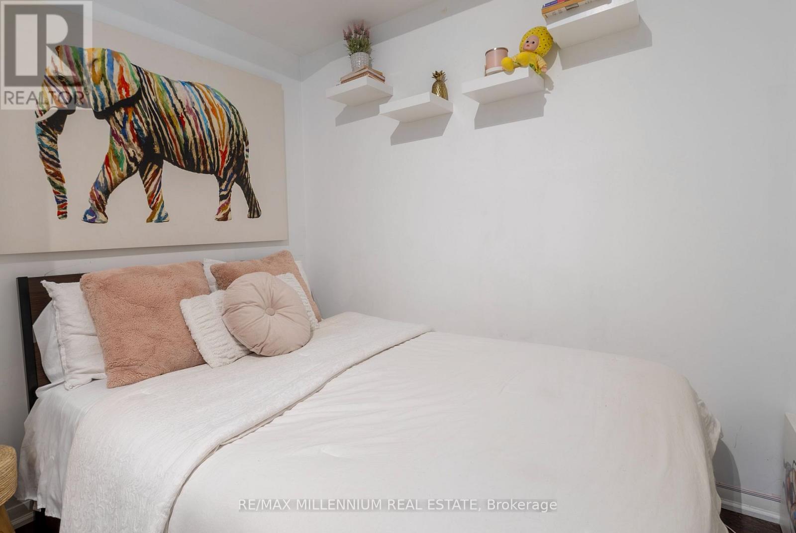 712 - 215 Fort York Boulevard, Toronto, Ontario  M5V 4A2 - Photo 12 - C12612986