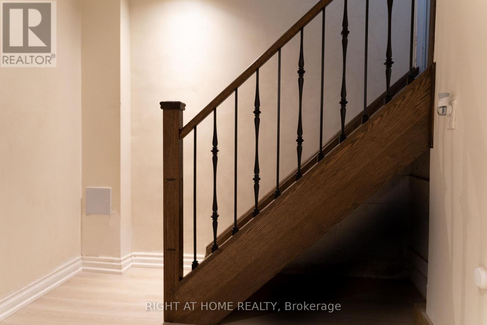 9 Sylla Avenue, Toronto, Ontario  M1R 4W5 - Photo 21 - E12612906