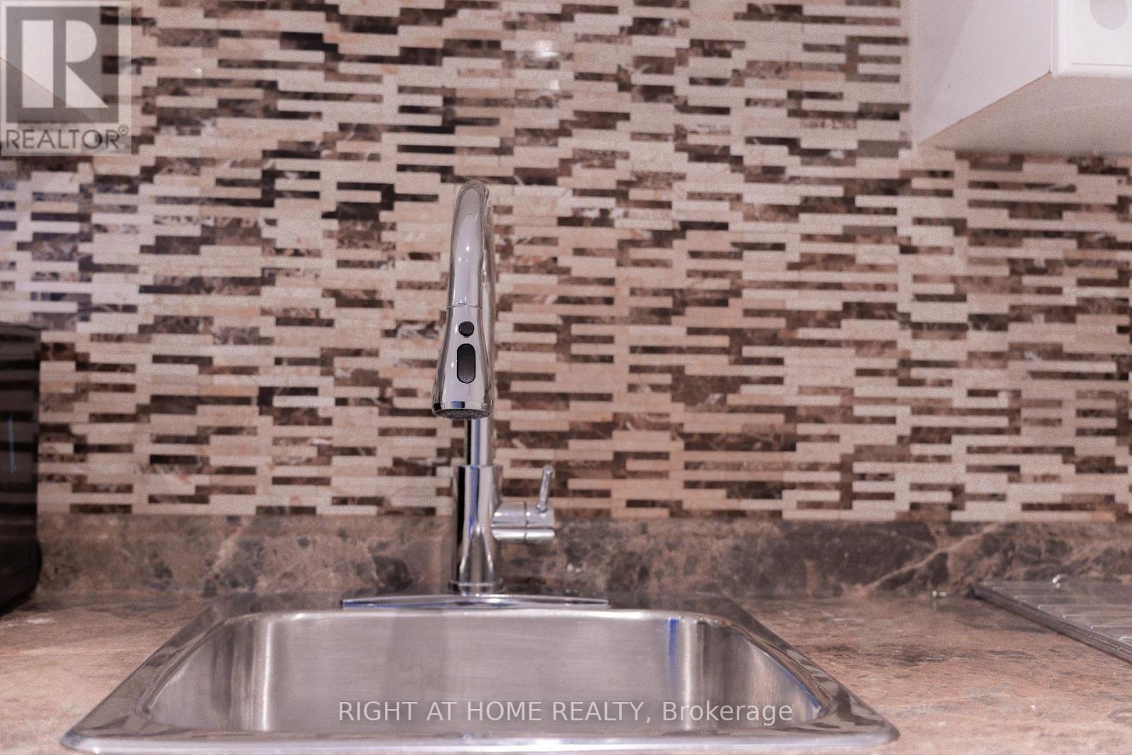 9 Sylla Avenue, Toronto, Ontario  M1R 4W5 - Photo 28 - E12612906