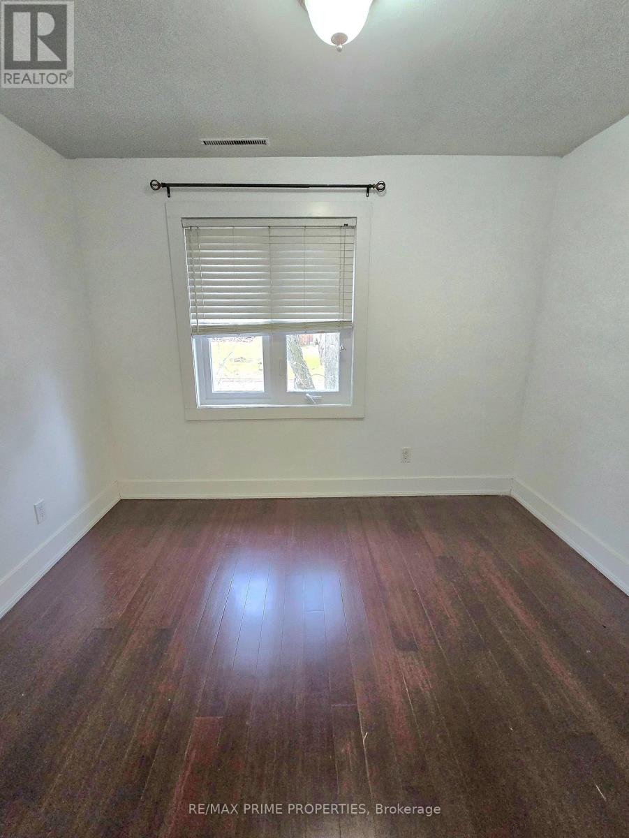 11 Elizabeth Street, Markham, Ontario  L3P 2B3 - Photo 14 - N12612930