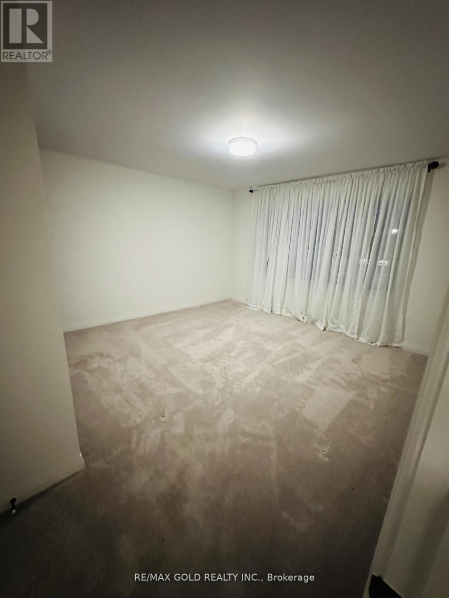 5 Bluebird Boulevard, Adjala-Tosorontio (Colgan), Ontario  L0G 1W0 - Photo 20 - N12612952