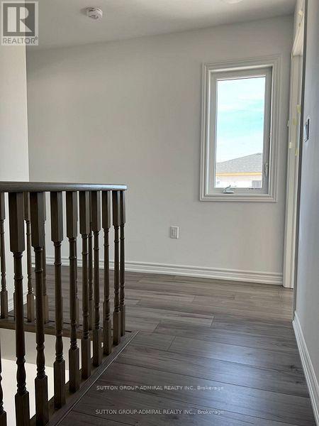 12 Pumpkin Corner Crescent, Barrie (Innis-Shore), Ontario  L9Z 0C2 - Photo 20 - S12612894