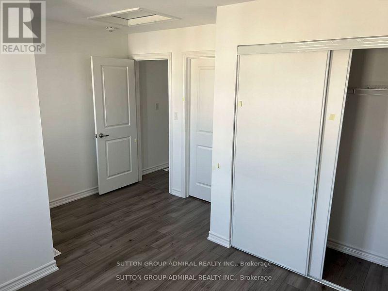 12 Pumpkin Corner Crescent, Barrie (Innis-Shore), Ontario  L9Z 0C2 - Photo 22 - S12612894