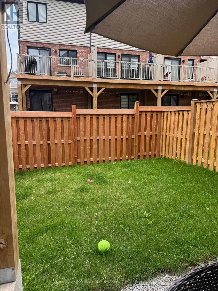 12 Pumpkin Corner Crescent, Barrie (Innis-Shore), Ontario  L9Z 0C2 - Photo 25 - S12612894