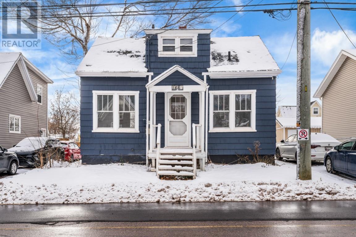166 Harvard Street, Summerside, Prince Edward Island C1N 1R6 - Photo 2 - 202529217