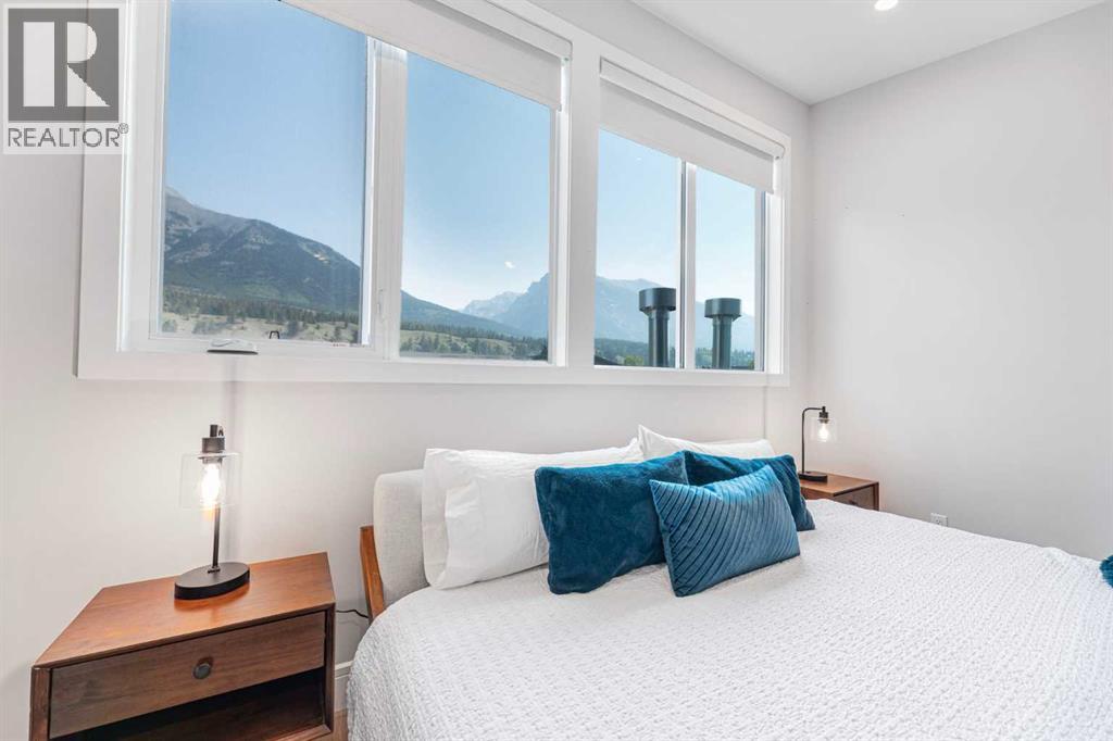 3, 1405 1st Avenue, Canmore, Alberta  T1W 1M5 - Photo 25 - A2253065