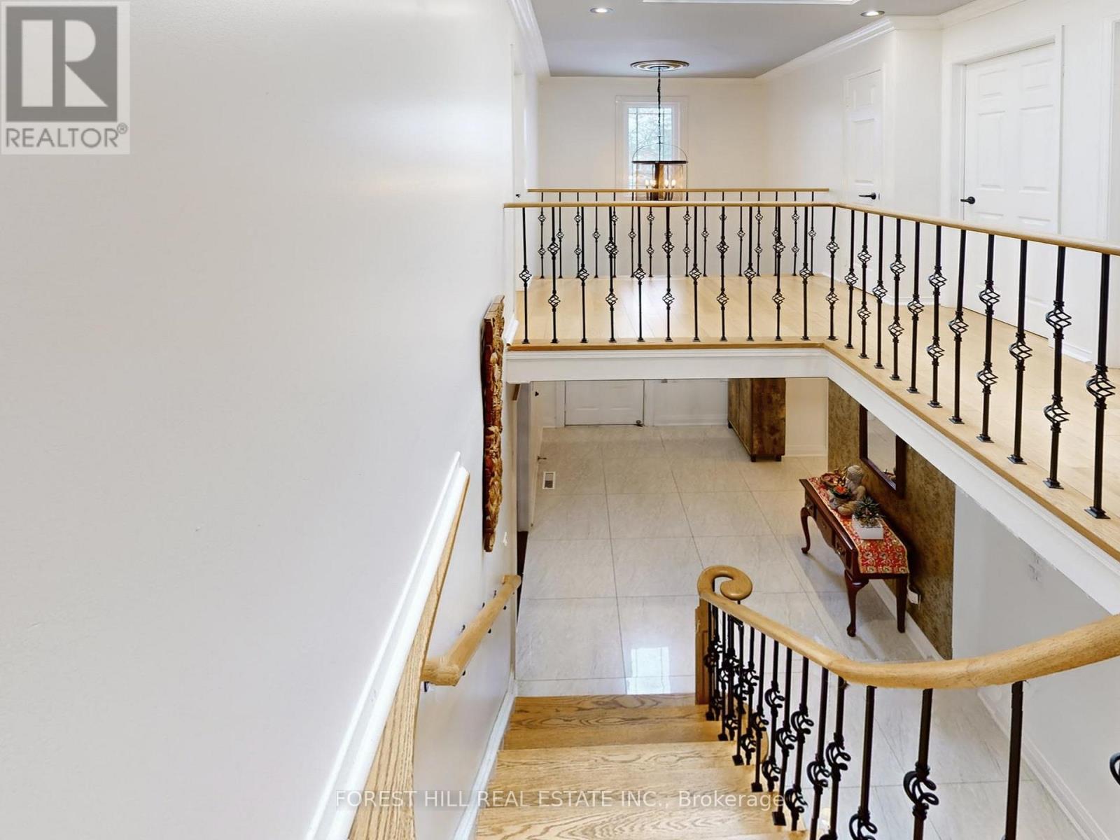 1631 Meadowfield Crescent, Mississauga, Ontario  L5M 4T5 - Photo 14 - W12612892