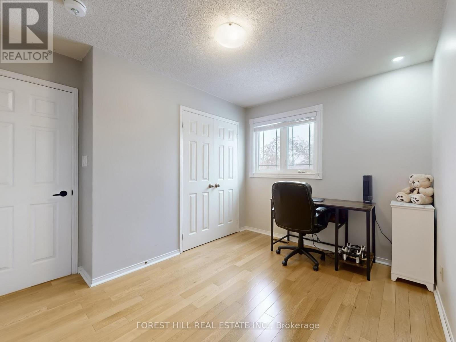 1631 Meadowfield Crescent, Mississauga, Ontario  L5M 4T5 - Photo 20 - W12612892