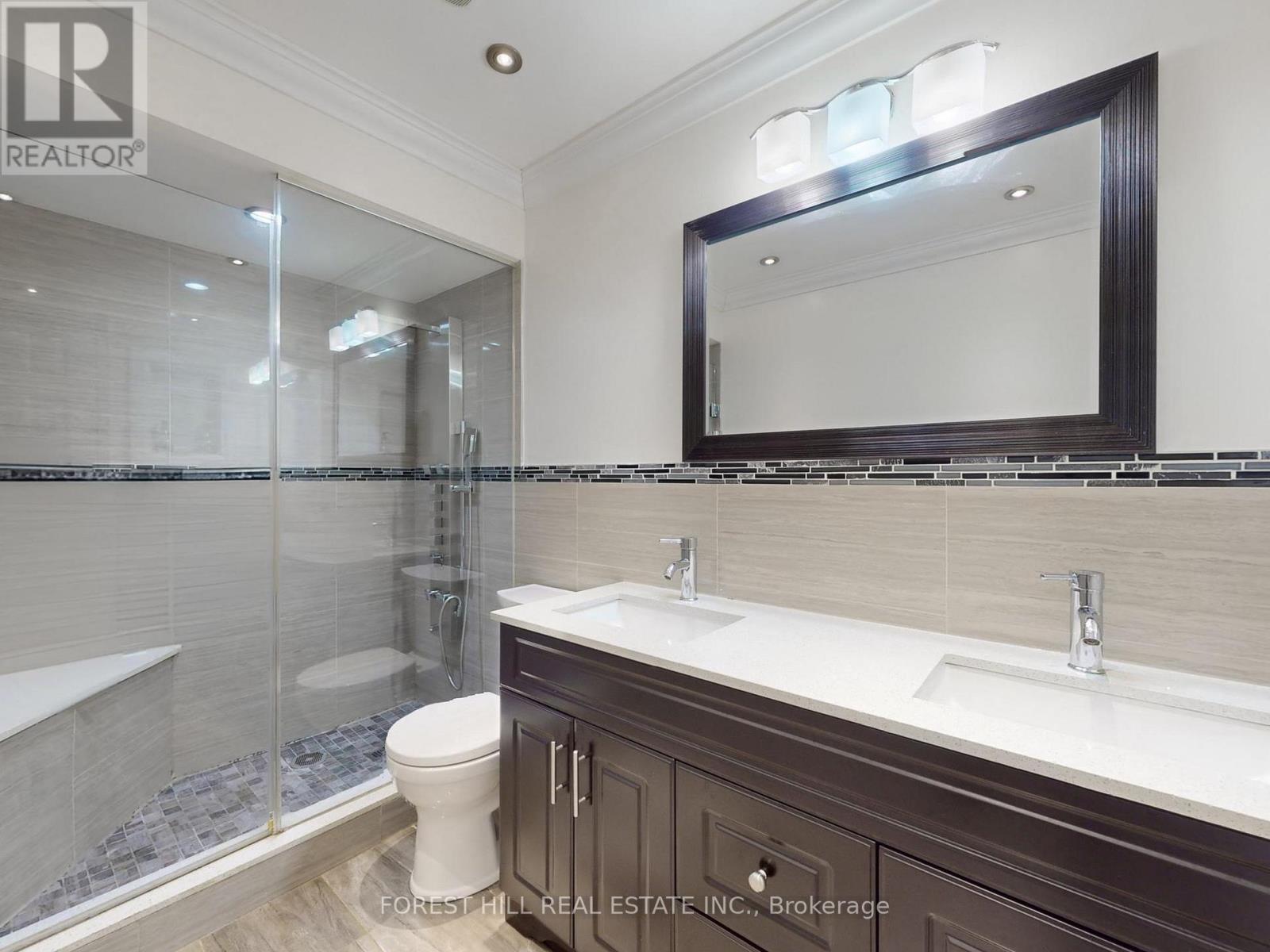 1631 Meadowfield Crescent, Mississauga, Ontario  L5M 4T5 - Photo 25 - W12612892