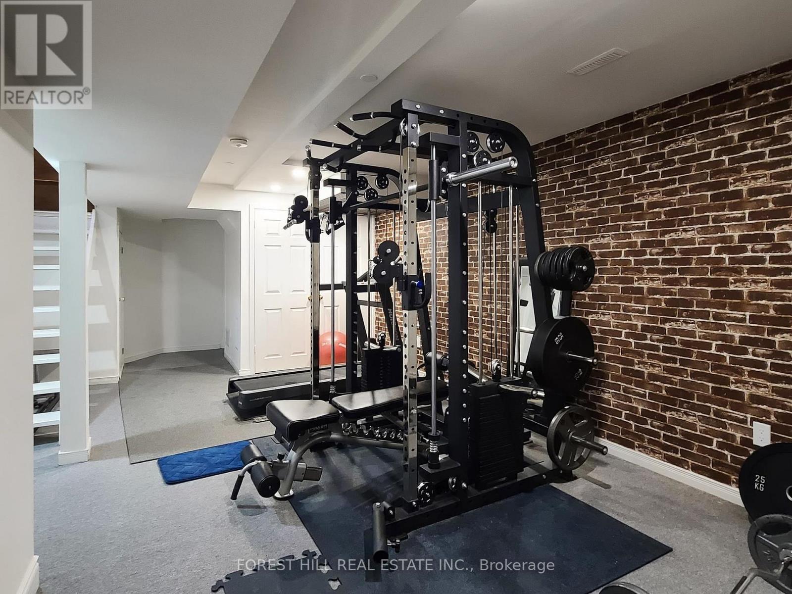 1631 Meadowfield Crescent, Mississauga, Ontario  L5M 4T5 - Photo 31 - W12612892