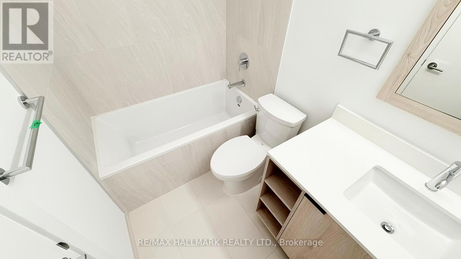 510 - 1007 The Queensway, Toronto, Ontario  M8Z 0H4 - Photo 8 - W12612972