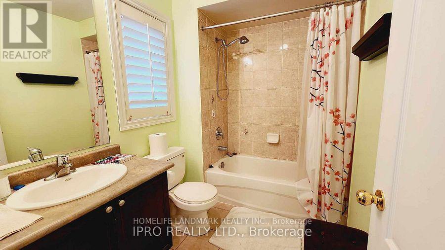 Main Floor - 3311 Tacc Drive, Mississauga, Ontario  L5M 0H4 - Photo 13 - W12612976