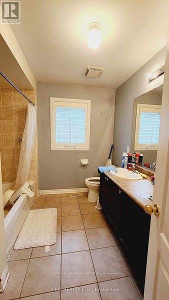 Main Floor - 3311 Tacc Drive, Mississauga, Ontario  L5M 0H4 - Photo 16 - W12612976