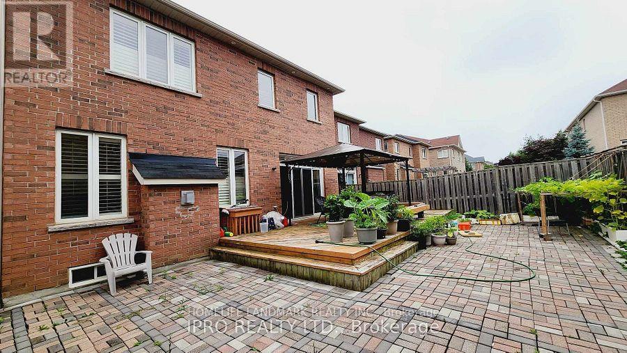 Main Floor - 3311 Tacc Drive, Mississauga, Ontario  L5M 0H4 - Photo 17 - W12612976