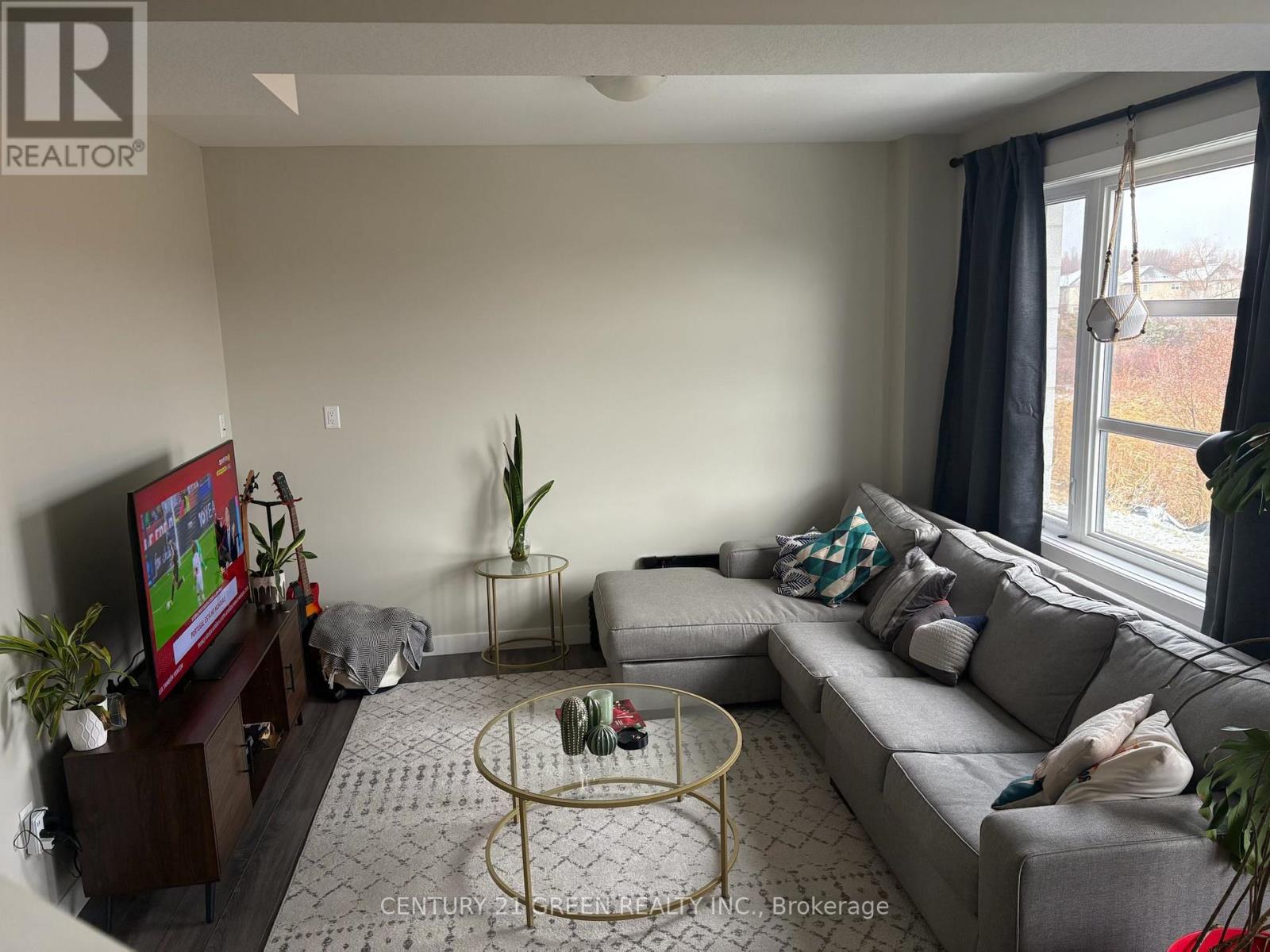 # 57 - 902 West Village Square, London North, Ontario  N6H 0J7 - Photo 10 - X12612904