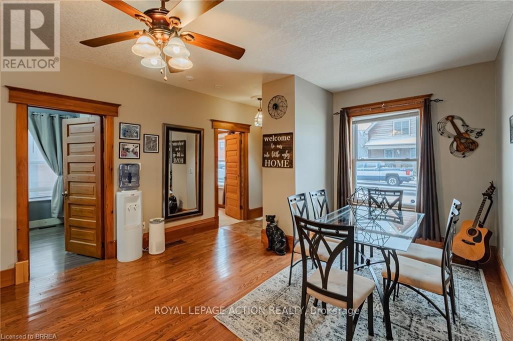 96 Emilie Street, Brantford, Ontario  N3S 1T2 - Photo 10 - X12612978