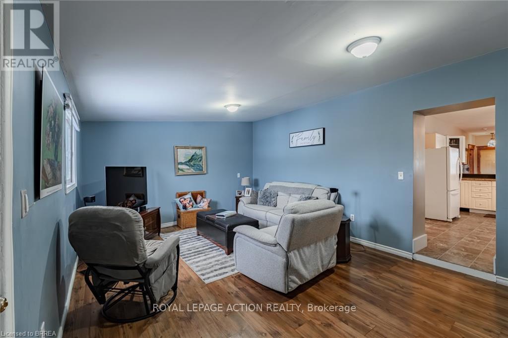 96 Emilie Street, Brantford, Ontario  N3S 1T2 - Photo 25 - X12612978