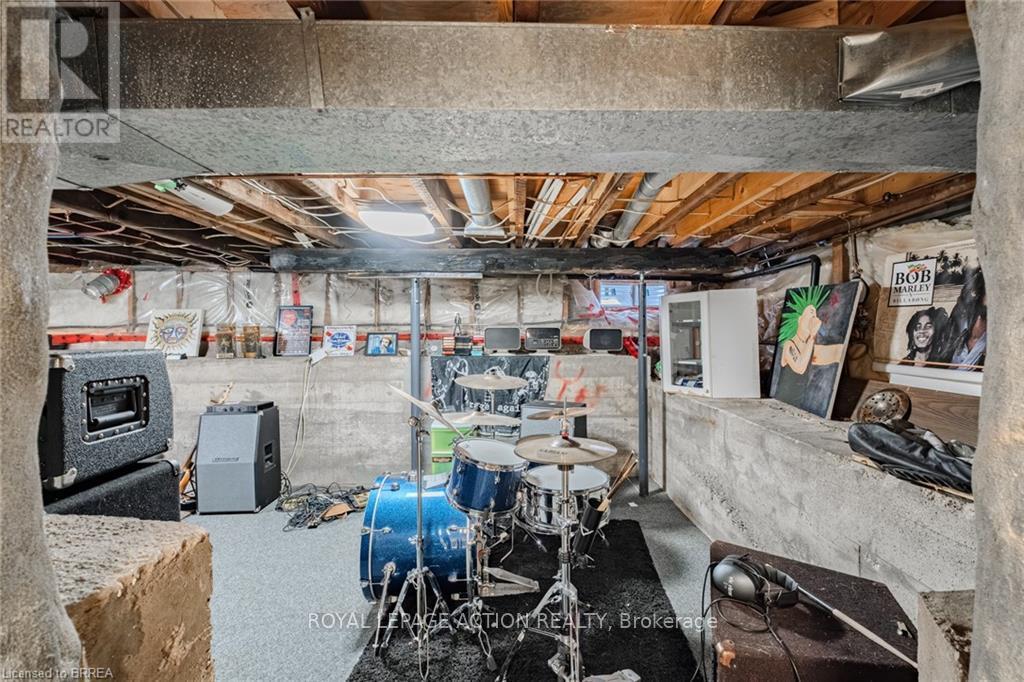 96 Emilie Street, Brantford, Ontario  N3S 1T2 - Photo 28 - X12612978