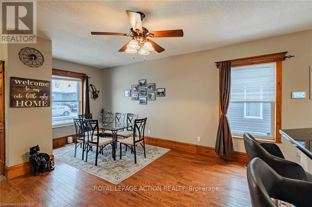 96 Emilie Street, Brantford, Ontario  N3S 1T2 - Photo 9 - X12612978